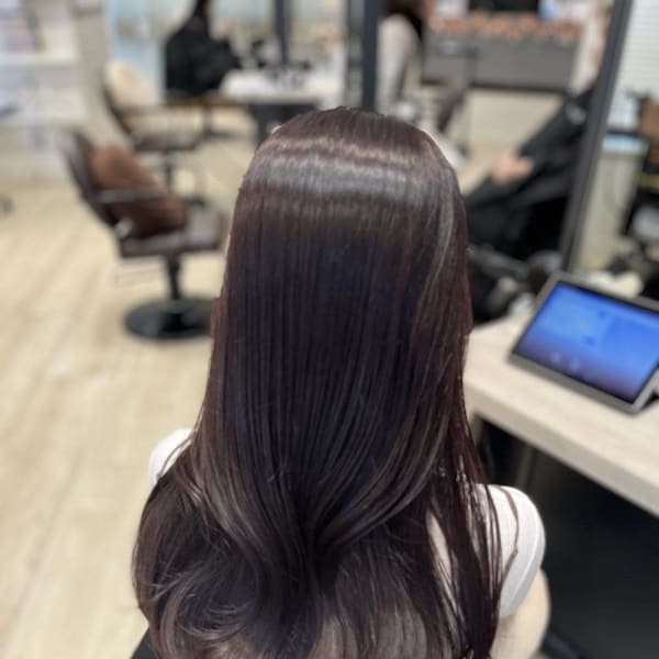 Mako ラベンダーグレージュ 暗髪 地毛風 ブリーチなし|Euphoria 銀座本店 Smart Salon【ユーフォリア】