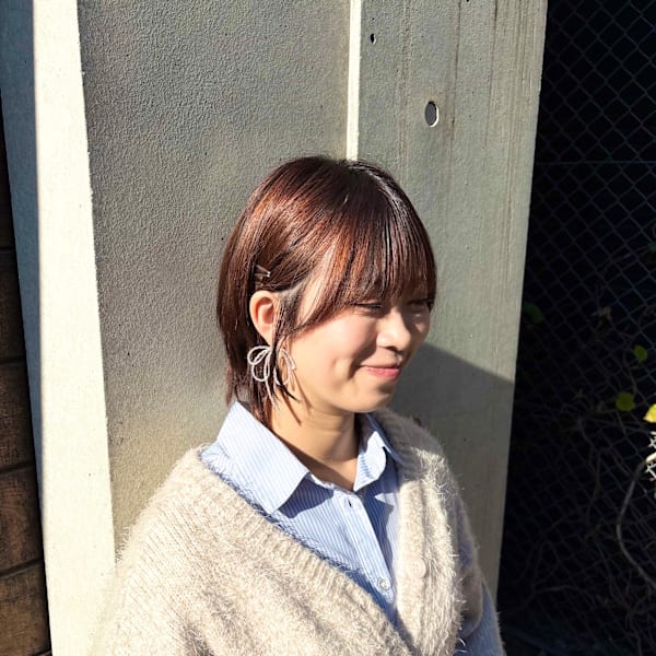 EARTH/E 吉祥寺店 ハイライト/髪質改善/縮毛矯正【アース　エレガンス　キチジョウジテン　ハイライト　カミシツカイゼン　シュクモウキョウセイ】のスタッフ紹介。KANA