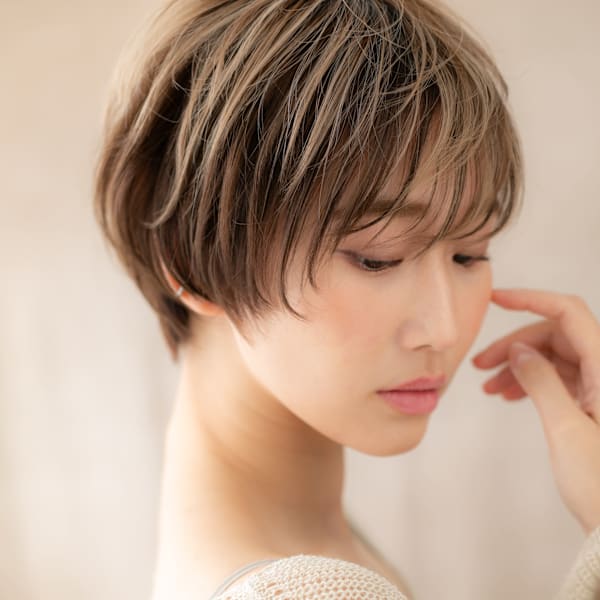 アンブレラカラー抜け感小顔ショートマッシュパーマ20代30代
