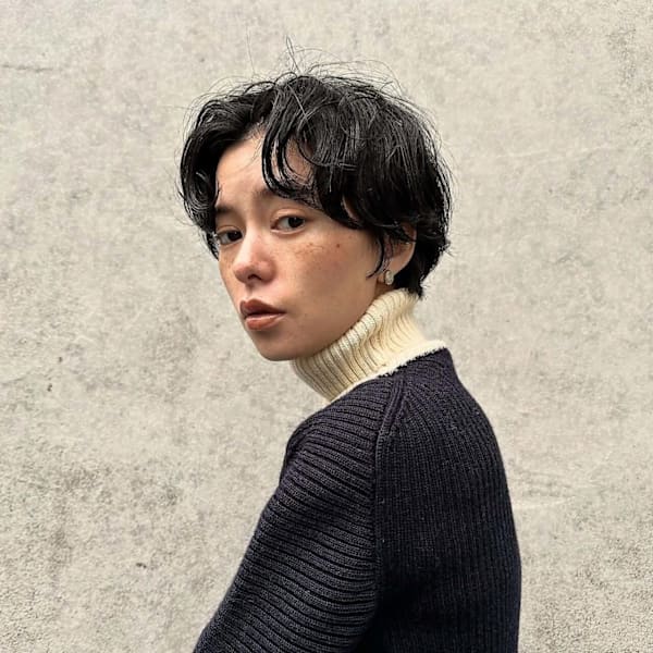 絶壁解消《30代40代》後頭部ふんわり丸みショート