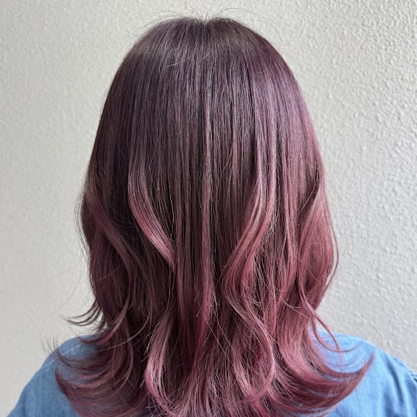 ピンクカラー/レイヤーショート/シンメトリー