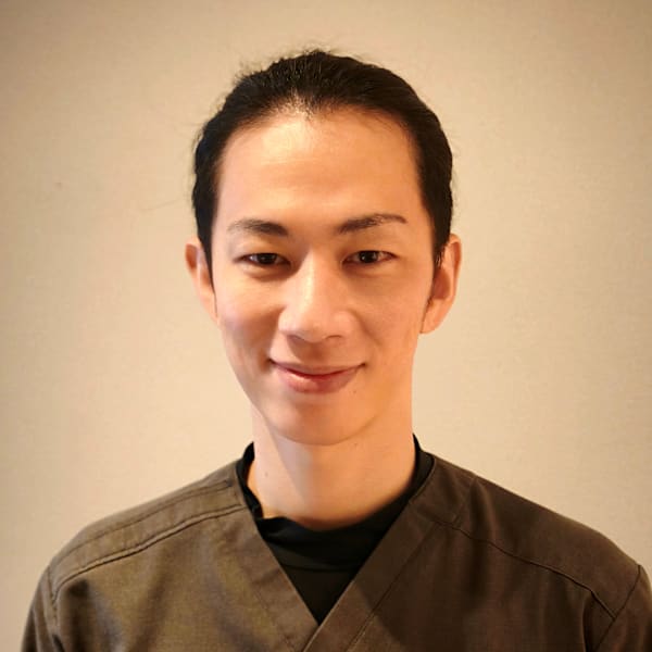 頭と体の休息庵 いろは【アタマトカラダノキュウソクジョ イロハ】のスタッフ紹介。ナガノ カズキ