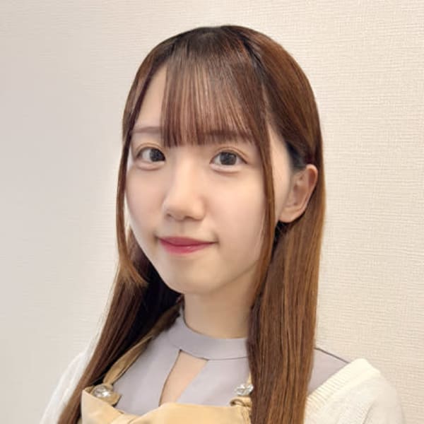 自爪を削らないパラジェル導入店〔ファッシーナ〕【ジヅメヲケズラナイパラジェルドウニュウテンファッシーナ】のスタッフ紹介。フクシマ