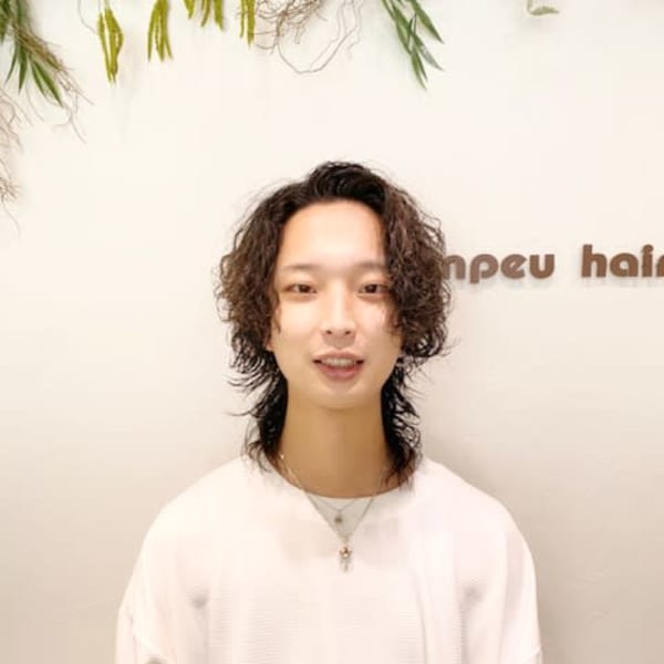 unpeu hair 西京極店【アンプヘアーニシキョウゴクテン】のスタッフ紹介。高村 遼