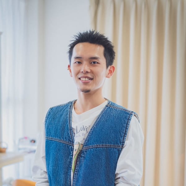 unpeu hair 西京極店【アンプヘアーニシキョウゴクテン】のスタッフ紹介。宮岡 光希