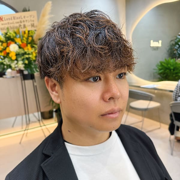 波巻きスパイラルパーマ部分ツイスト