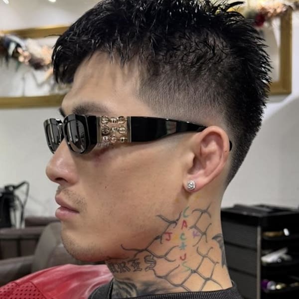 メンズ　ショート　ハイトーン　メンズバレイヤージュ|ARCANA 明治神宮前 表参道 原宿