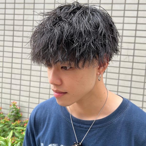 前髪ありツイストスパイラルパーマ