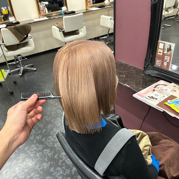 ミルクティーカラー|AIZU 渋沢 白髪ぼかし ハイライト 髪質改善