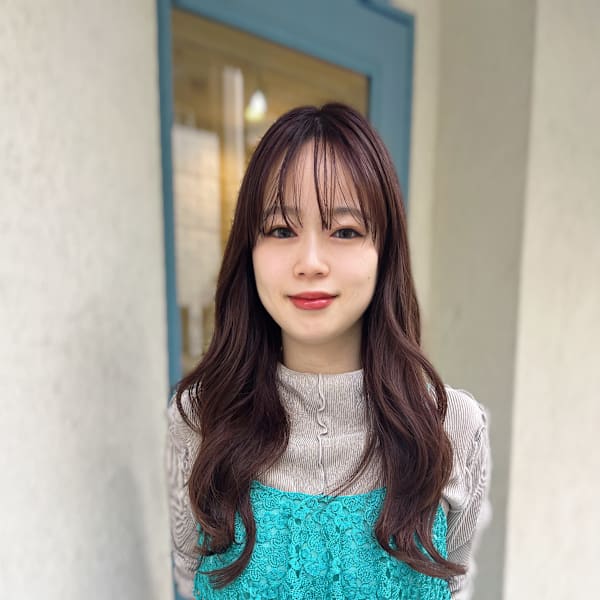 Zilch hair 北堀江【ジルチヘアー キタホリエ】【ジルチヘアーキタホリエ】のスタッフ紹介。朝倉 咲桜