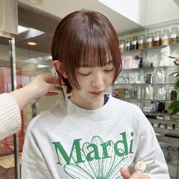 【暖色系カラー×ボブ】