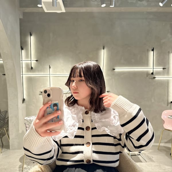 まつげパーマ＆眉毛サロン SSIN STUDIO【シーン スタジオ】 原宿店【マツゲパーマ アンド マユゲサロン シーン スタジオ ハラジュクテン】のスタッフ紹介。トモカ