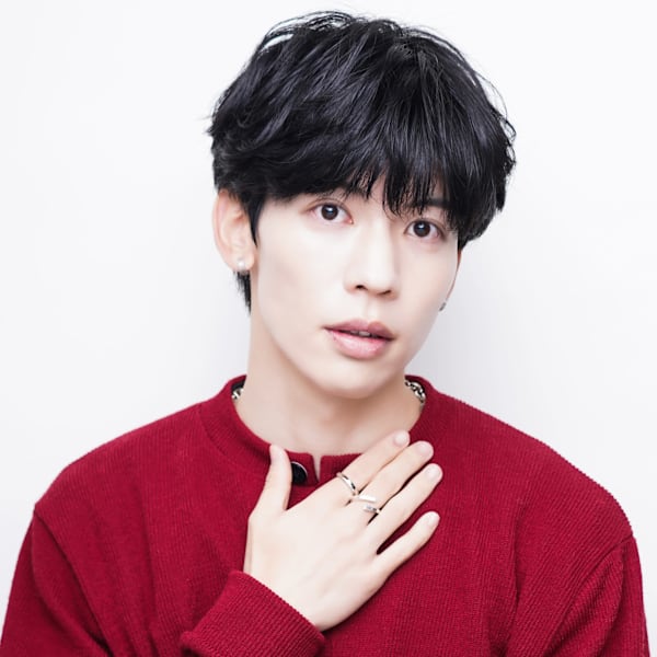 マッシュショート 眉毛カット 韓国ヘア 20代 メンズパーマ|髪質改善 SEPT. 天神大名