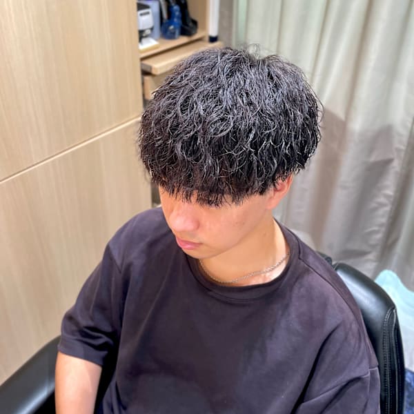 【セット簡単】刈り上げツイスパマッシュ　銀座　理容室|【シェアサロン】 LIBERTY SHARE BARBER 銀座