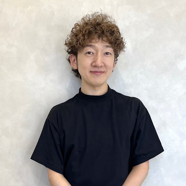 OAK あざみ野店【オーク アザミノテン】のスタッフ紹介。志賀 謙治