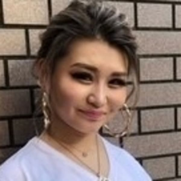 スリーエス プラス【スリーエス プラス】のスタッフ紹介。RUNA