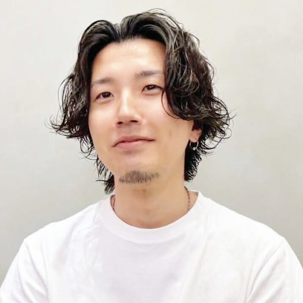 EIGHT hakata 博多店【エイト ハカタ】のスタッフ紹介。平島 拓也