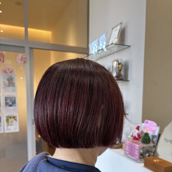 ショートボブ×レッドカラー|NAP hair &Nalow homme