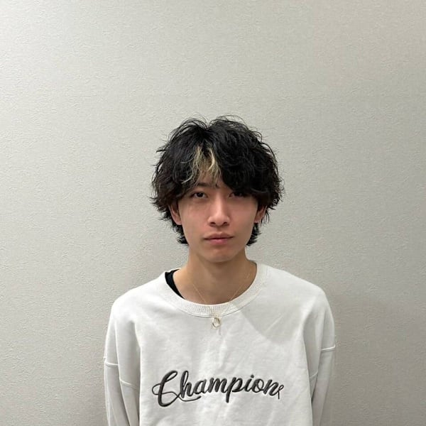 個室サロンZayn.salon (ゼイン) 髪質改善 /ダブルカラー 札幌大通【コシツサロンゼイン サロン ゼイン カミシツカイゼン ダブルカラー サッポロオオドオリ】のスタッフ紹介。神 唯織