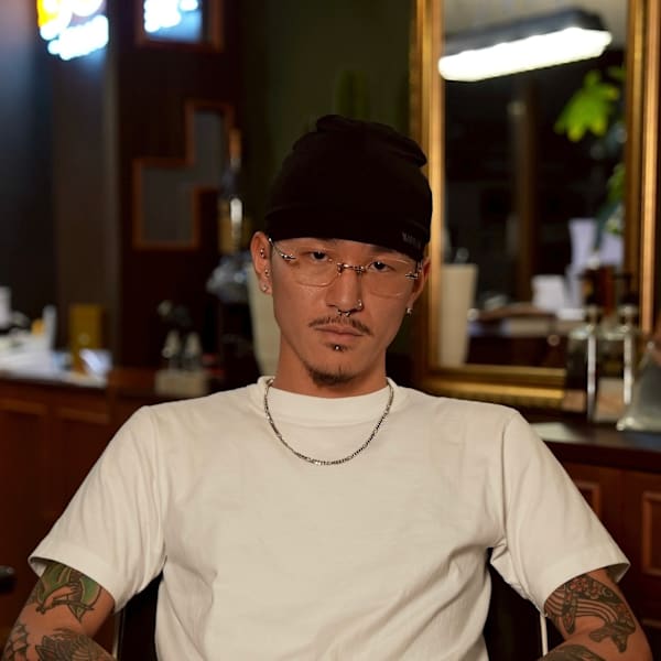 SOLIZ HAIR CREW【ソリズ ヘア クルー】のスタッフ紹介。山本健人