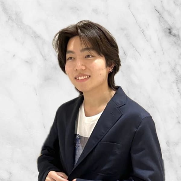 mod's hair 仙台長町店【モッズヘアセンダイナガマチテン】のスタッフ紹介。都築 蓮【3F】 Insta:@21._____ts