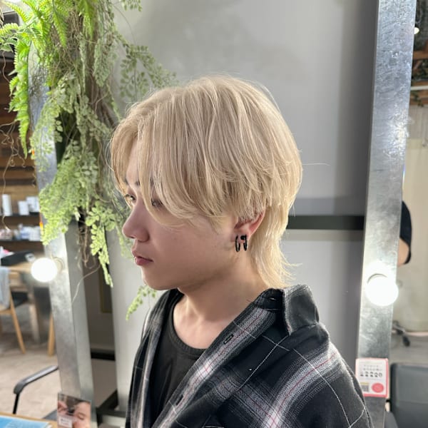 ホワイトブロンドウルフ