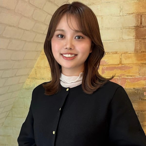 DUNO hair【デュノヘアー】のスタッフ紹介。RIKAKO