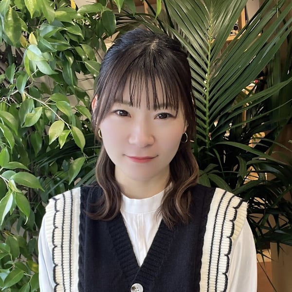 soin de brace 瓜破店【ソワンドゥブレスウリワリテン】のスタッフ紹介。西川 菜実