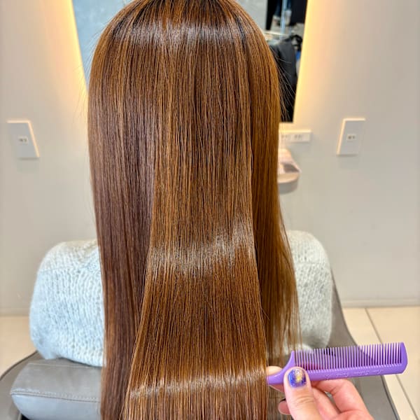 髪質改善縮毛矯正|Fleu[r] フルー 都立大学店