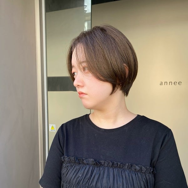 アッシュベージュ×ショート