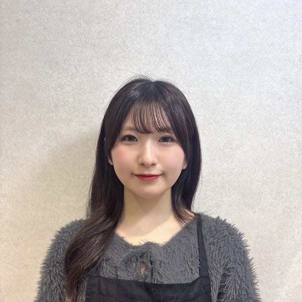 Lily eye & nail 札幌［まつ毛エクステ 美眉］【リリー アイアンドネイル サッポロ】のスタッフ紹介。ヒジリ　サッポロ