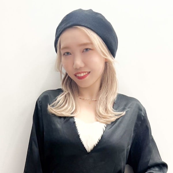 enne 新宿【エンネ シンジュク】のスタッフ紹介。mei 【新宿】