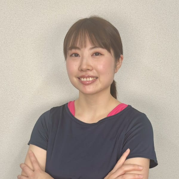 横浜deりらく【ヨコハマデリラク】のスタッフ紹介。シモザトアリサ