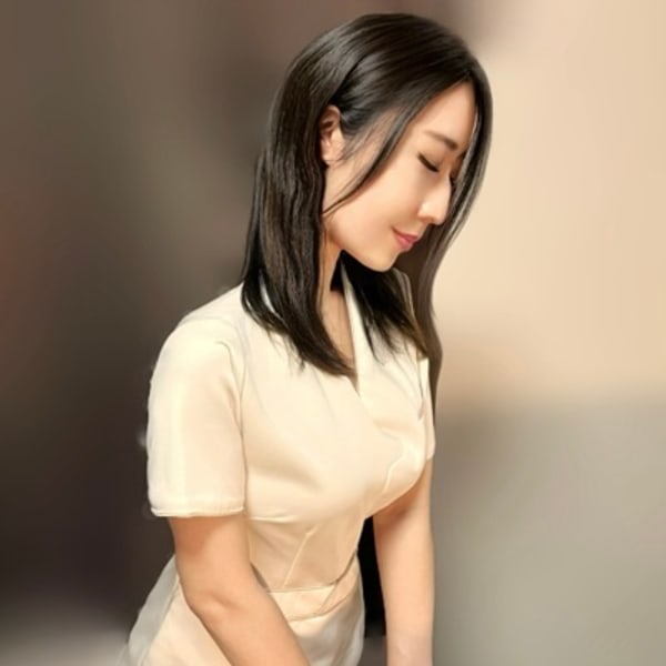 salon de garden リンパマッサージ・ヘッドスパ・ストレッチ【サロンドガーデン リンパマッサージ ヘッドスパ ストレッチ】のスタッフ紹介。ウチヤマ