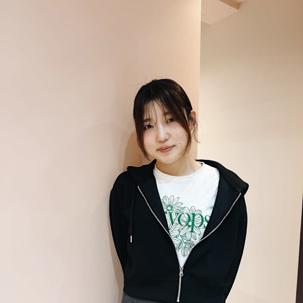 newi 調布【ネウィ チョウフ】のスタッフ紹介。堺野 奈於