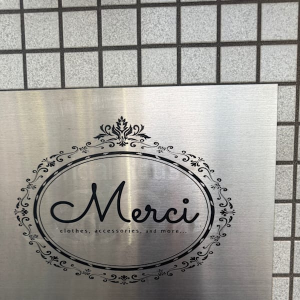 Beauty＆HealthSalon Merci【ビューティーアンドヘルスサロン メルシー】のスタッフ紹介。オダカナ