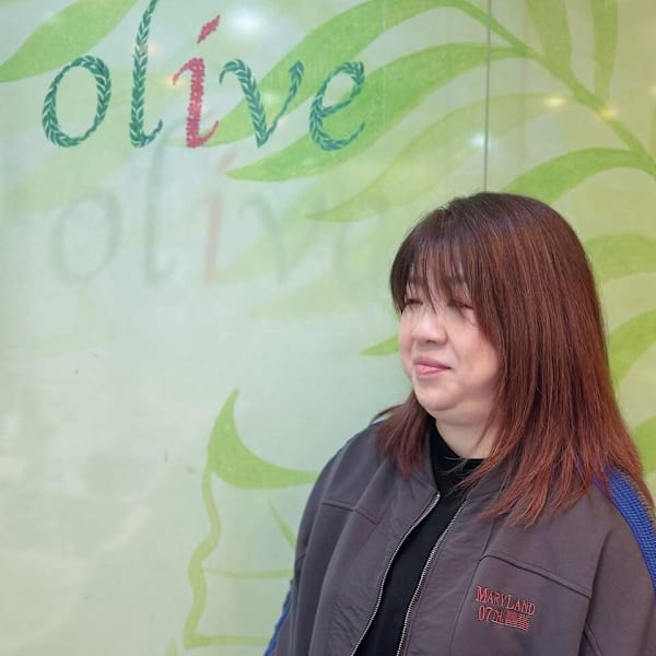 Hair studio Olive 南森町店【ヘアースタジオオリーブミナミモリマチテン】のスタッフ紹介。細川