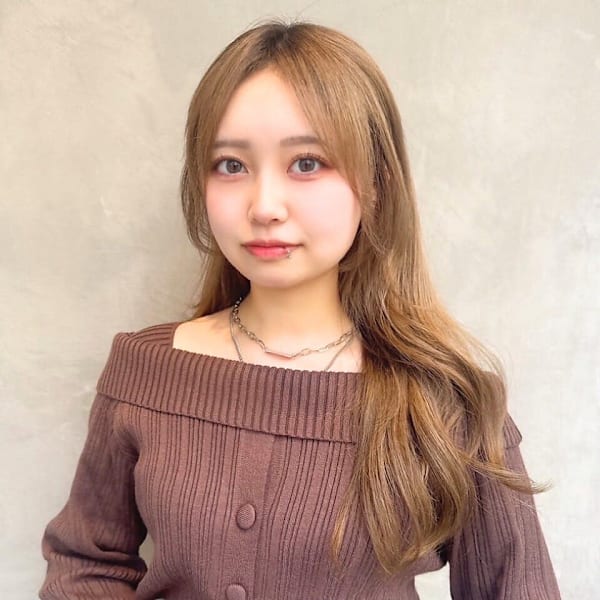 【完全個室サロン】Qant北千住店【カンゼンコシツサロンクアンタキタセンジュテン】のスタッフ紹介。鳥山 留奈