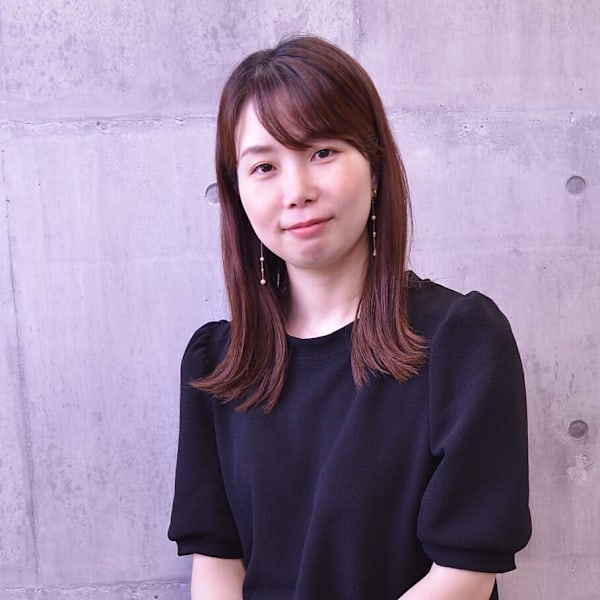 odd. by ageless【オッドバイエイジレス】のスタッフ紹介。hitomi