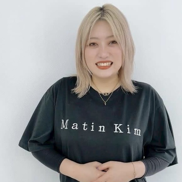 全席個室美容室 Zina Maison 札幌 髪質改善＆トリートメント【ゼンセキコシツビヨウシツ ジーナ メゾン サッポロ カミシツカイゼンアンドトリートメント】のスタッフ紹介。TOMO 