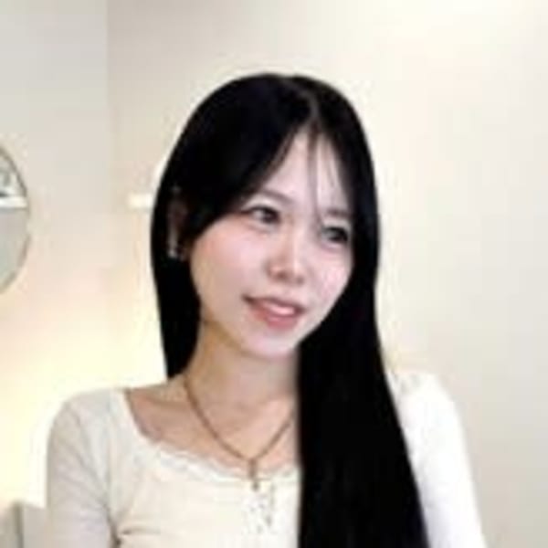 髪質改善専門店 fee 北千住店【カミシツカイゼンセンモンテン フィー キタセンジュテン】のスタッフ紹介。柴尾　日菜