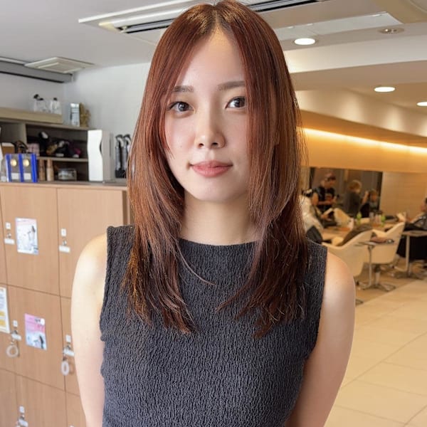 シャギーレイヤーストレートオレンジカラーヘルシー垢抜け