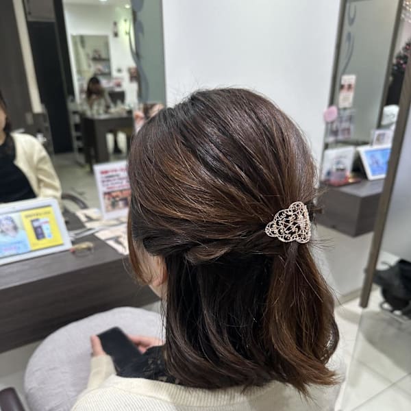 ハーフアップアレンジ