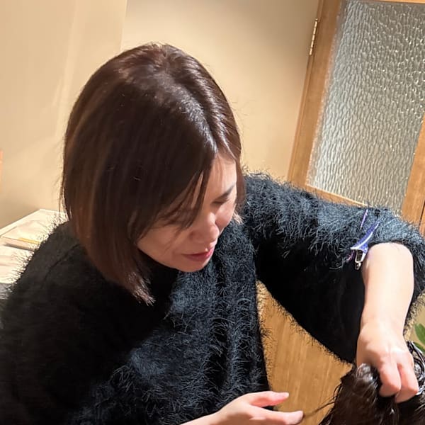 Cream Bath & Head Spa Nalu【クリーム バス アンド ヘッド スパ  ナル】のスタッフ紹介。ナミ