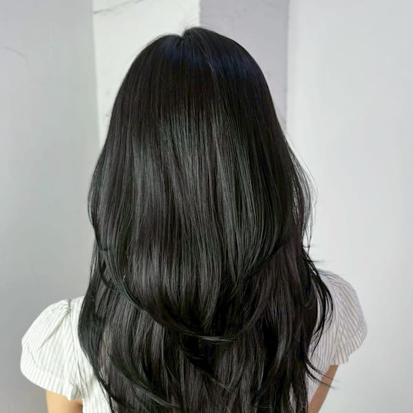ロンググレージュ韓国ヘアオリーブグレー_ba568881|IT by ALBUM 藤沢店【アイティー バイ アルバム】