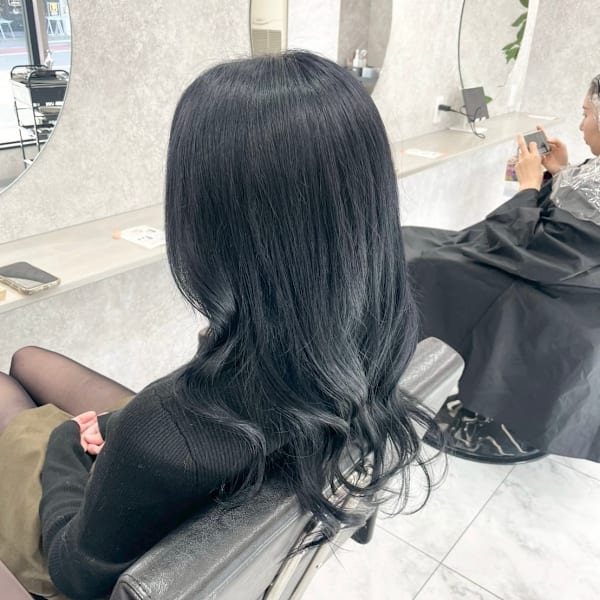 ブルーブラック