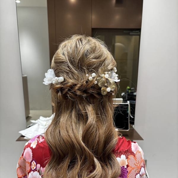 袴に合ったヘアスタイル