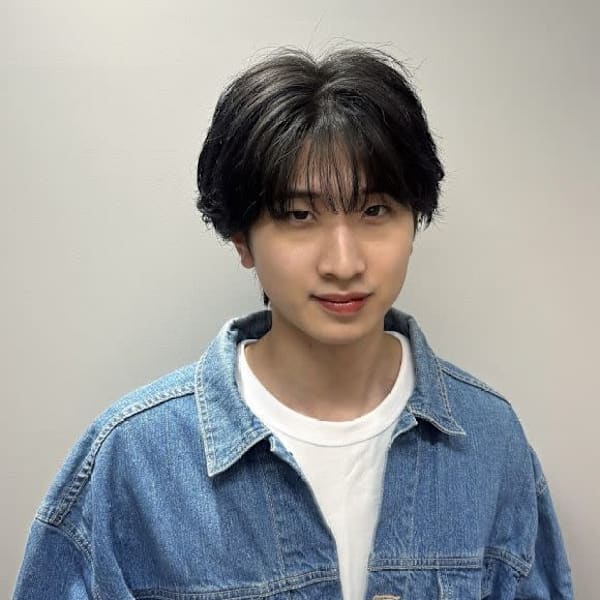 全席個室美容室 Zina 大宮 髪質改善＆トリートメント【ジーナ】【ゼンセキコシツビヨウシツ ジーナ オオミヤ カミシツカイゼンアンドトリートメント】のスタッフ紹介。奥貫 遥斗