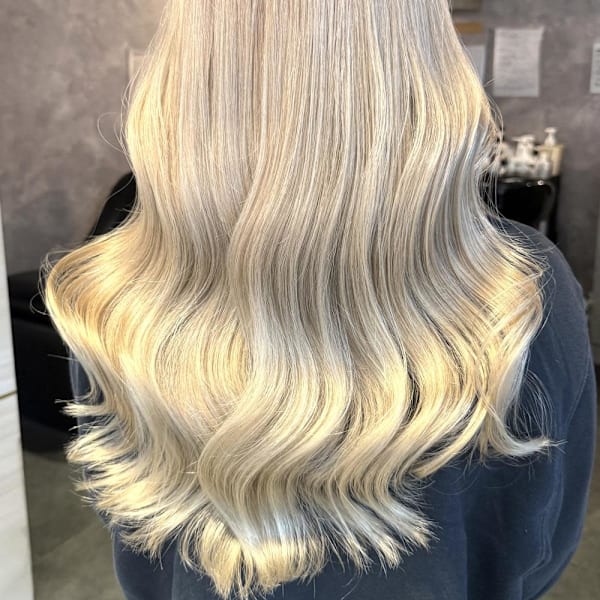 《巴結生》ホワイトベージュ/ハイトーン/大宮