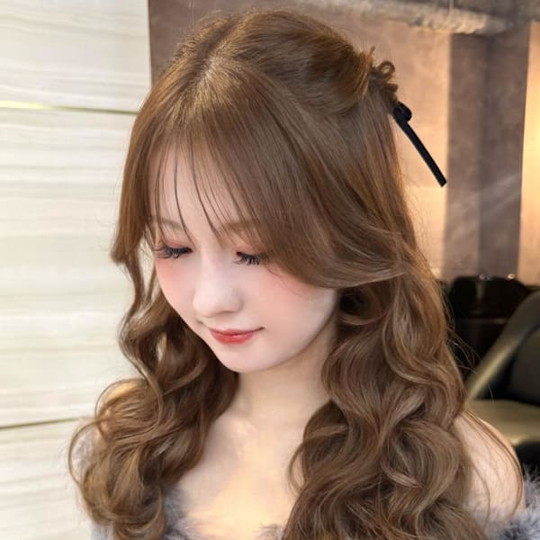 《巴結生》お呼ばれヘア/結婚式ヘア/透明感カラー